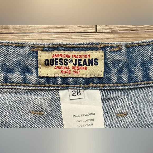 Guess Jeans Vintage Denim Shorts Women’s Size 28 100% Cotton High Rise Blue - Picture 3 of 7